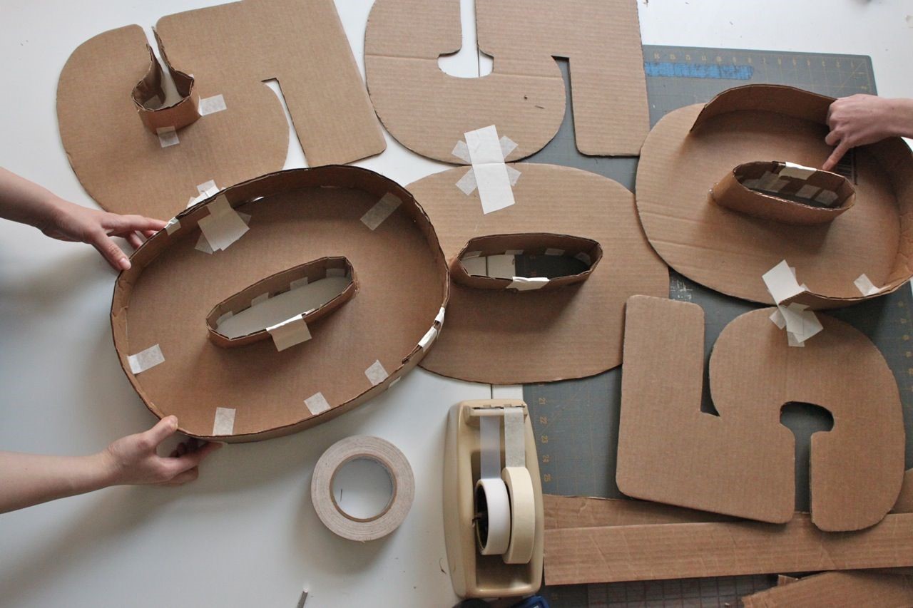 Изготовление объемных букв из картона